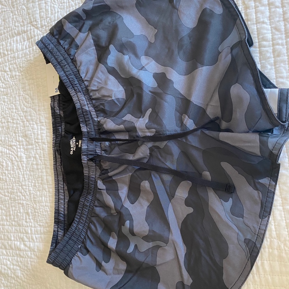 SOLD!!! Poshmark hasn’t marked SOLD!!!! - Picture 3 of 6